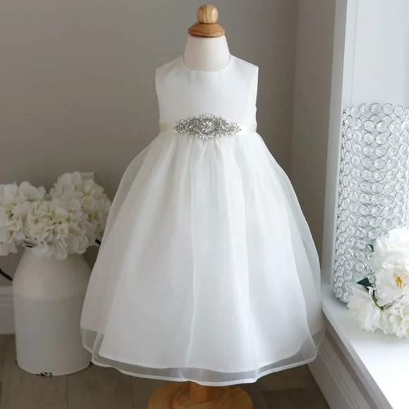 ivory long sleeve lace wedding dress Long Sleeves A-line V-Neck Ivory Wedding Dress with Appliques – FancyVestido main image 0
